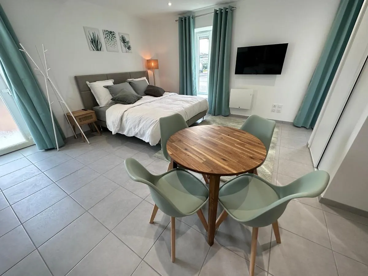 Apartment Studio Rose Des Vents Pont-de-Vaux