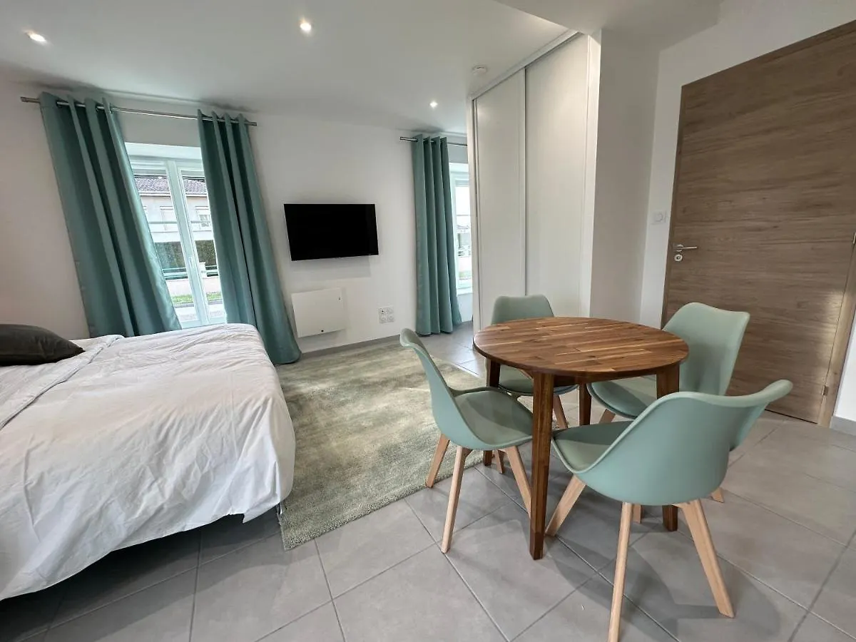Apartment Studio Rose Des Vents Pont-de-Vaux France